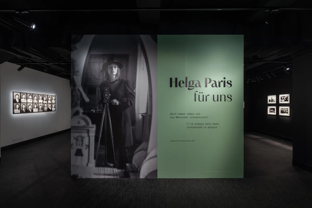 Helga Paris — für uns